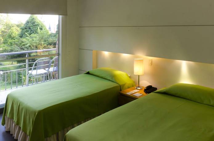 Imagen de la habitación del Hotel Madaura. Foto 7