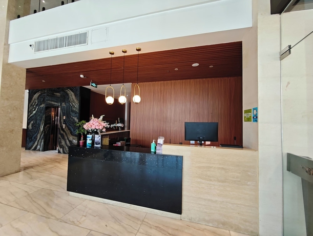 Imagen de los interiores del Hotel Madayaw Tagum. Foto 13