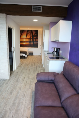 Imagen de la habitación del Hotel Maddiola Apartamentos. Foto 3