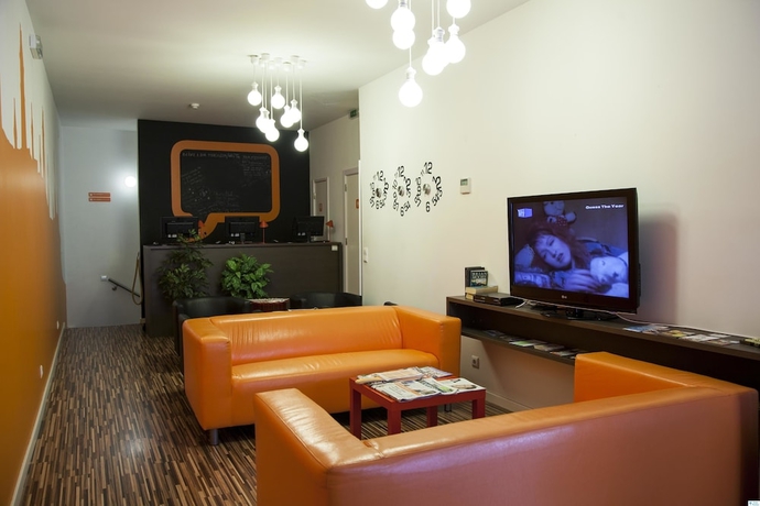 Imagen de los interiores del Hotel Made Inn. Foto 19