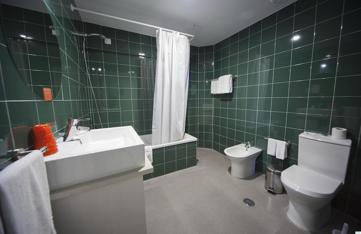 Imagen de la habitación del Hotel Made Inn. Foto 16