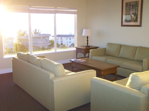 Imagen de los interiores del Hotel Madeira Bay Resort. Foto 11