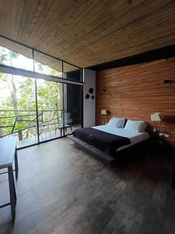 Imagen de la habitación del Hotel Madeira Boutique. Foto 11