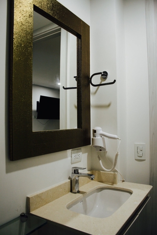 Imagen de la habitación del Hotel Madeiro. Foto 13