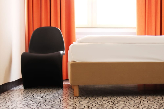 Imagen de la habitación del Hotel Madeleine. Foto 10