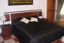 Imagen de la habitación del Hotel Madeleine Suite. Foto 4