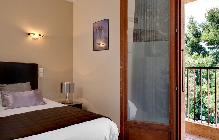 Imagen de la habitación del Hotel Madeloc. Foto 6