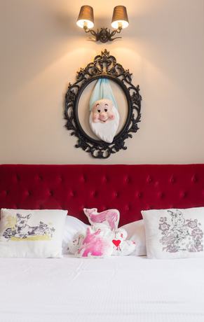 Imagen de la habitación del Hotel Mademoiselle, Antibes. Foto 7