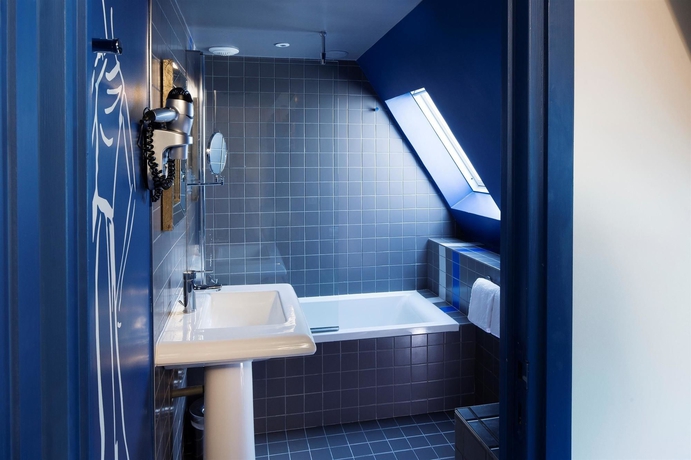 Imagen de la habitación del Hotel Mademoiselle, Gare du Nord. Foto 12