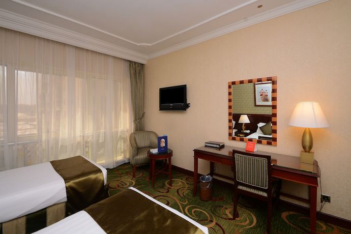 Imagen de la habitación del Hotel Maden AlRawda. Foto 14