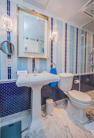 Imagen de la habitación del Hotel Madera Hollywood. Foto 8