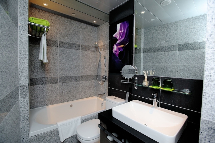 Imagen de la habitación del Hotel Madera Hong Kong. Foto 7