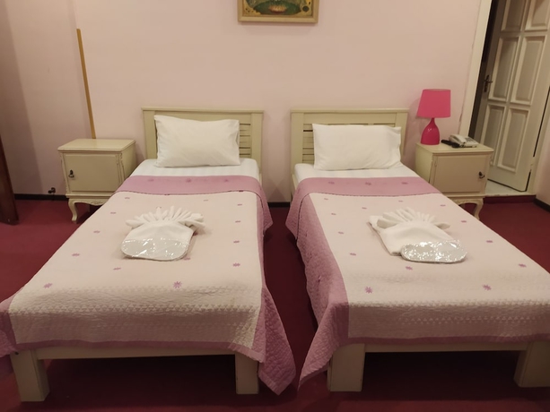 Imagen de la habitación del Hotel Madera, Tbilisi. Foto 13