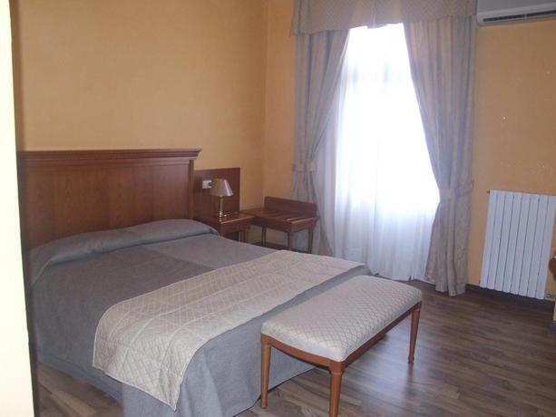 Imagen general del Hotel Maderno. Foto 13