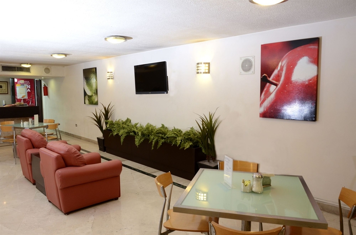 Imagen de los interiores del Hotel Madero Express. Foto 8