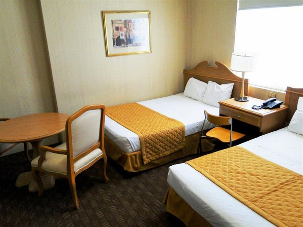 Imagen de la habitación del Hotel Madero Express. Foto 7