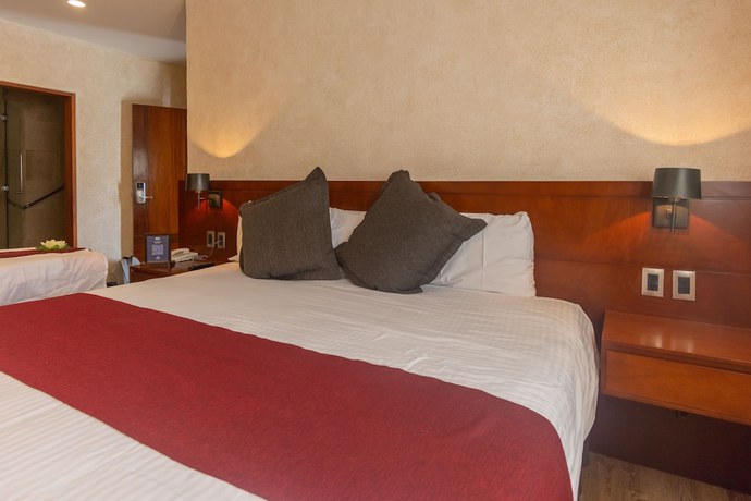 Imagen de la habitación del Hotel Madero, Santiago de Queretaro. Foto 2