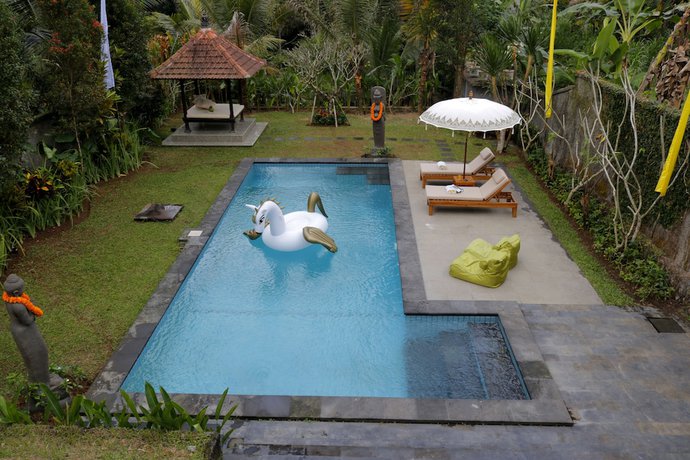 Imagen de los exteriores del Hotel Madesimon Villa. Foto 13