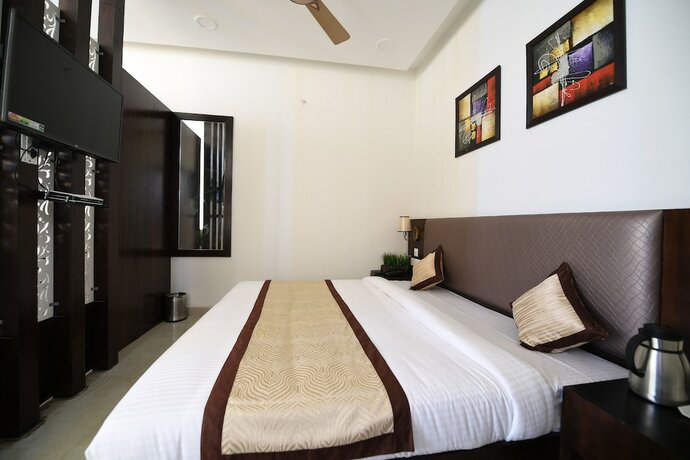 Imagen general del Hotel Madhav Muskan Residency. Foto 2
