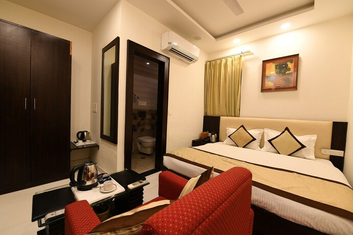 Imagen de la habitación del Hotel Madhav Muskan Residency. Foto 24