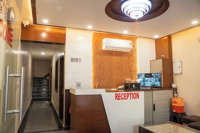 Imagen de los interiores del Hotel Madhav Palace. Foto 15