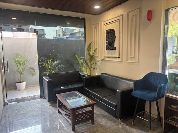Imagen de los interiores del Hotel Madhav and Restaurant. Foto 16