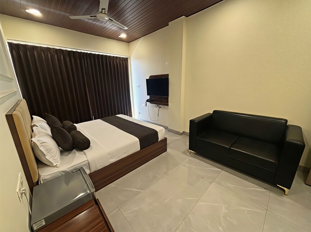 Imagen de la habitación del Hotel Madhav and Restaurant. Foto 11