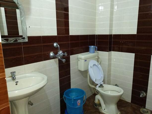 Imagen general del Hotel Madhuban Guest House. Foto 10