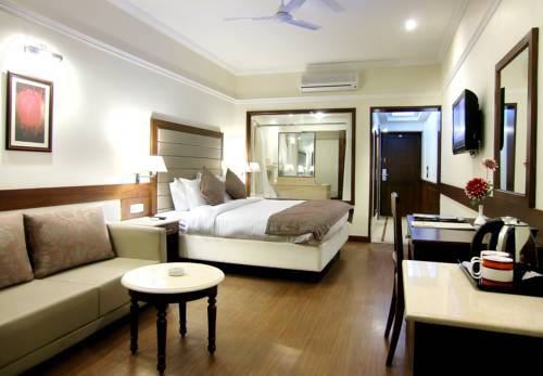 Imagen de la habitación del Hotel Madhuban Highlands. Foto 1