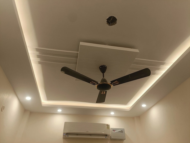 Imagen de la habitación del Hotel Madhur Kunj Guest House Pick and Drop. Foto 11