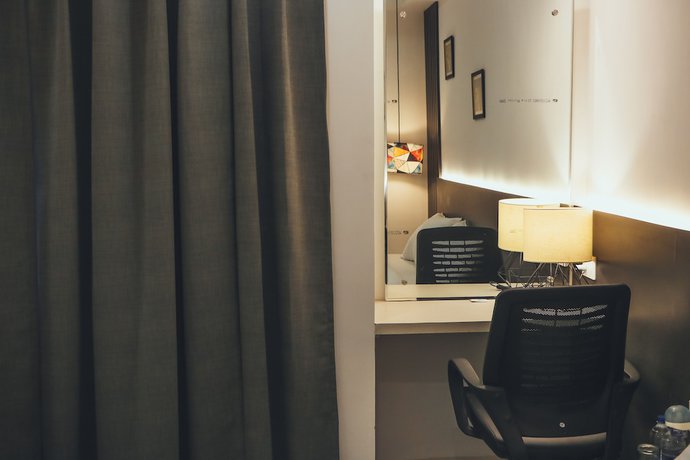 Imagen de la habitación del Hotel Madhushree. Foto 8