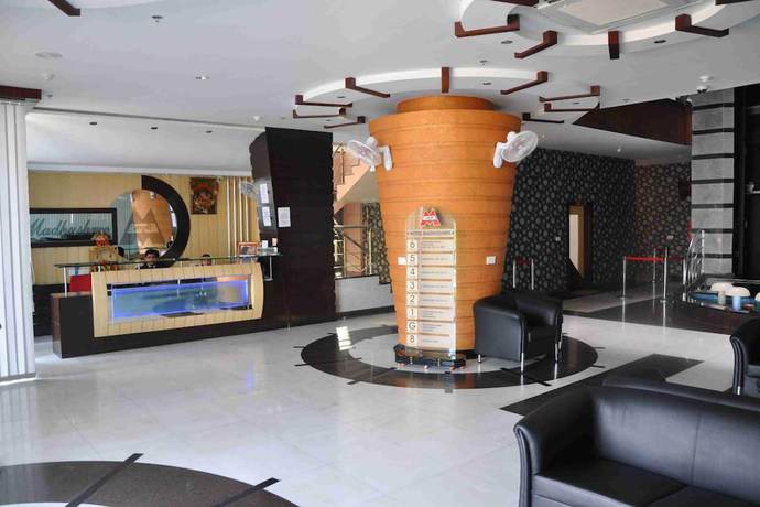 Imagen de los interiores del Hotel Madhushree. Foto 19