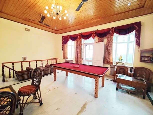 Imagen de los interiores del Hotel Madhuvan, Kandaghat. Foto 18