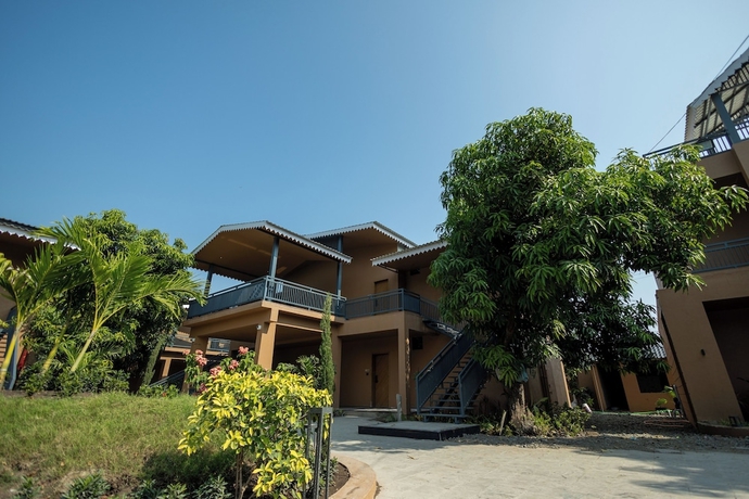 Imagen de la habitación del Hotel Madhuvan Resort. Foto 4