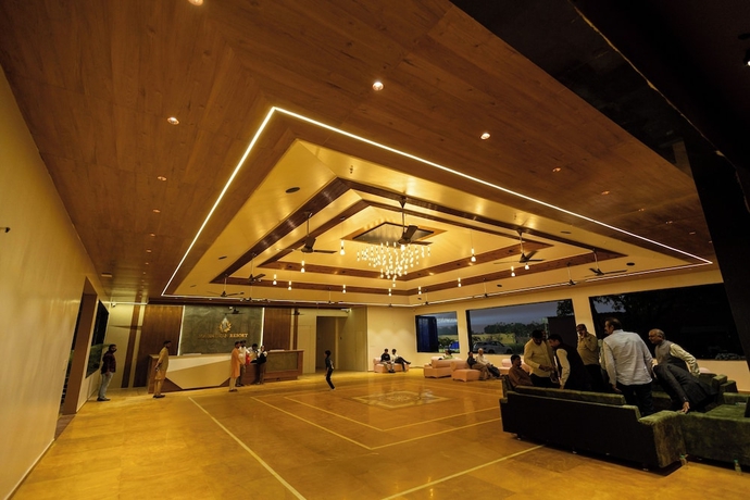 Imagen de los interiores del Hotel Madhuvan Resort. Foto 14