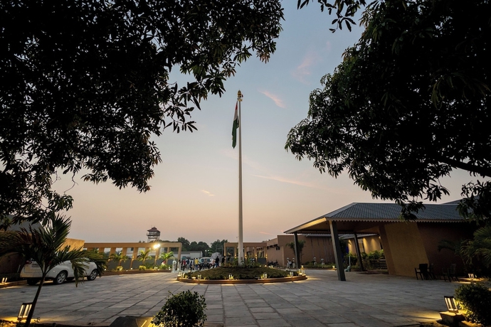 Imagen de los interiores del Hotel Madhuvan Resort. Foto 15