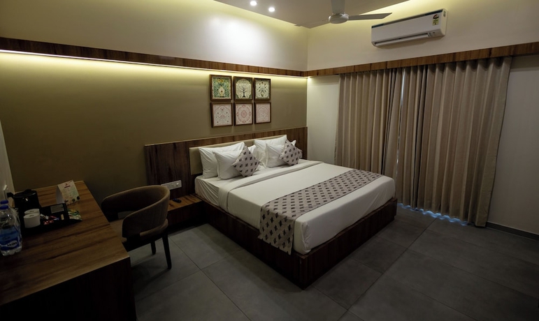 Imagen de la habitación del Hotel Madhuvan Resort. Foto 10