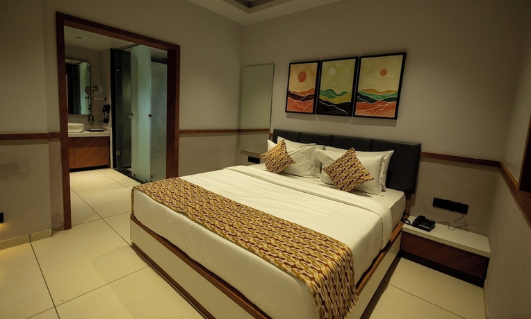Imagen de la habitación del Hotel Madhuvan Resort. Foto 11