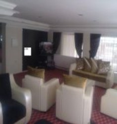 Imagen de los interiores del Hotel Madi. Foto 3