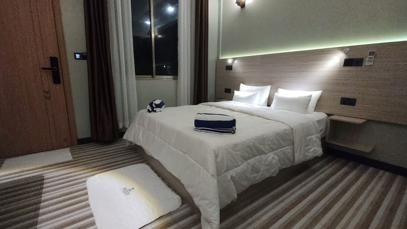 Imagen de la habitación del Hotel Madi Grand Maldives. Foto 14