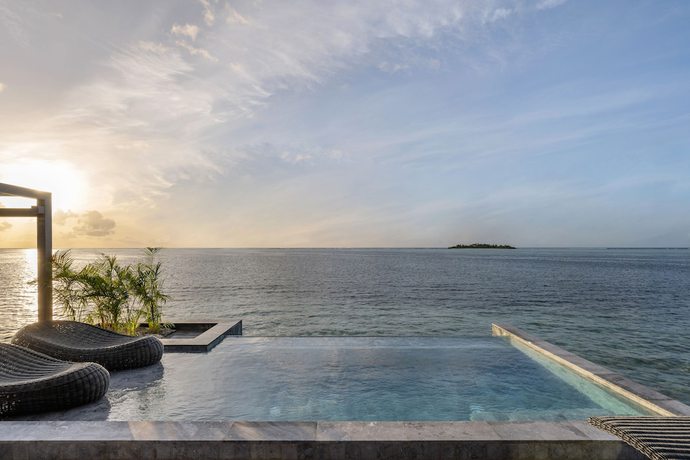 Imagen de la habitación del Hotel Madifushi Private Island. Foto 6