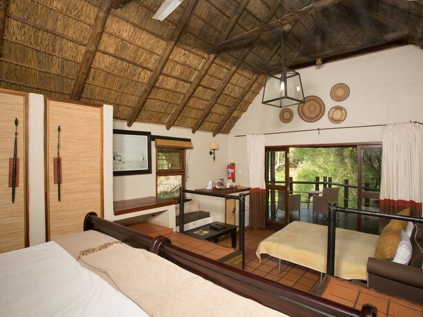 Imagen de la habitación del Hotel Madikwe River Lodge. Foto 16