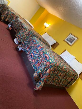 Imagen general del Hotel Madill Inn. Foto 4