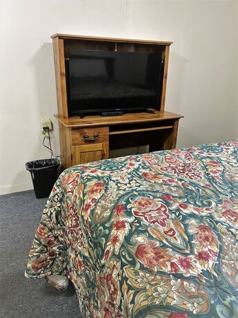 Imagen general del Hotel Madill Inn. Foto 6