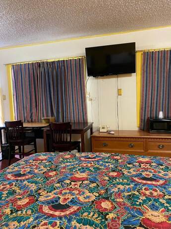 Imagen general del Hotel Madill Inn. Foto 7