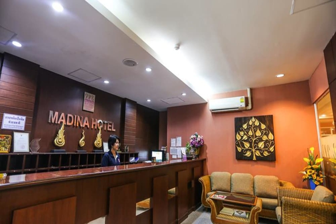 Imagen de los interiores del Hotel Madina. Foto 15