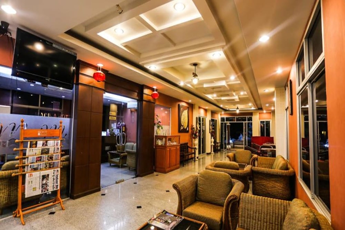 Imagen de los interiores del Hotel Madina. Foto 17