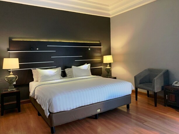 Imagen de la habitación del Hotel Madina Inn. Foto 20