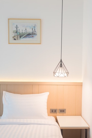 Imagen de la habitación del Hotel Madison Bangkok. Foto 9