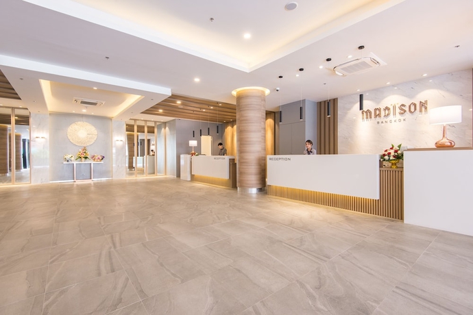 Imagen de los interiores del Hotel Madison Bangkok. Foto 19